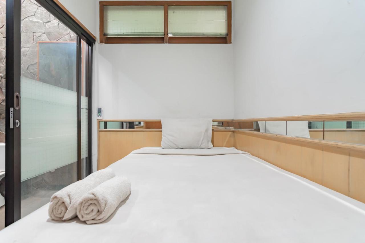 Imelda Residence Setrasari Redpartner Bandung Buitenkant foto